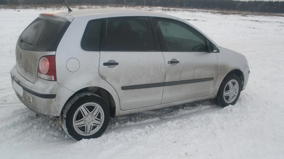 Volkswagen Polo Hatchback 2