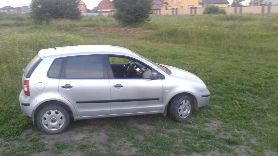 Volkswagen Polo Hatchback 4