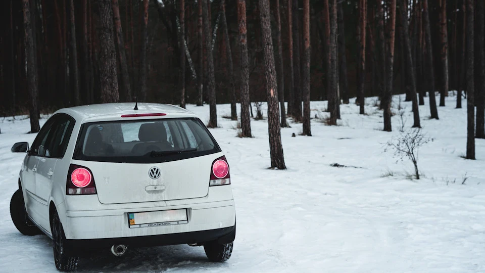 Volkswagen Polo Hatchback 2