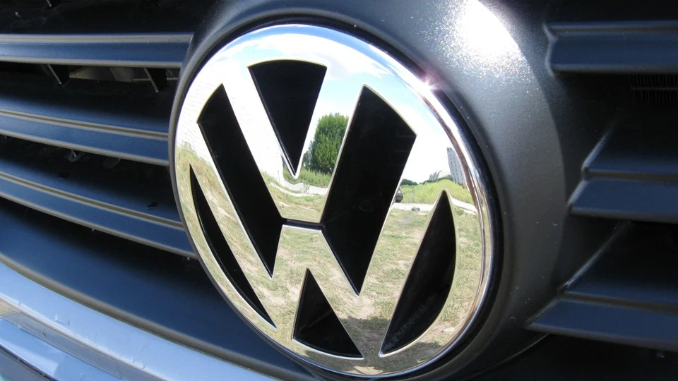Volkswagen Polo Hatchback 2