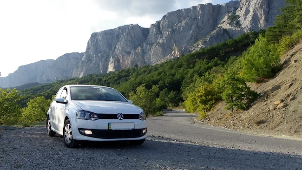 Volkswagen Polo Hatchback 4