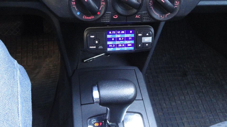 Volkswagen Polo Hatchback 3