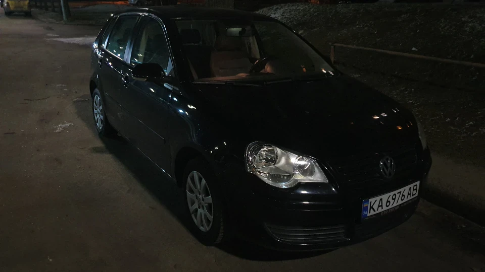 Volkswagen Polo Hatchback 2