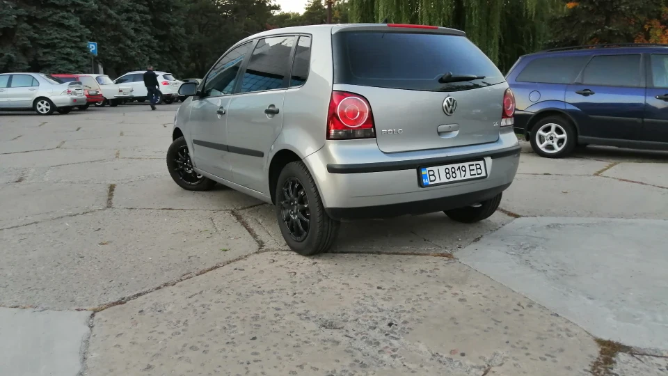 Volkswagen Polo Hatchback 3
