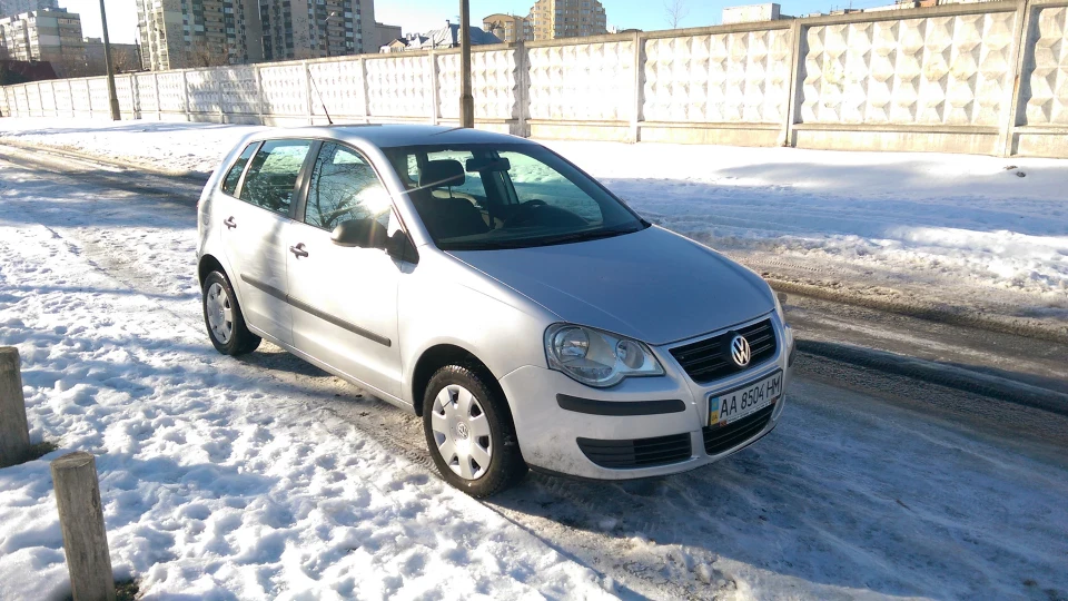 Volkswagen Polo Hatchback 2