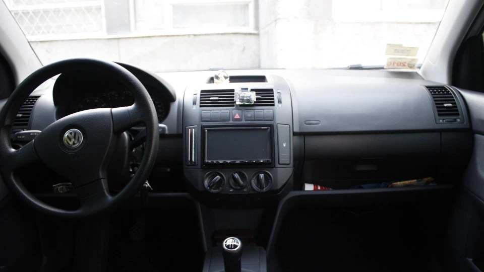 Volkswagen Polo Hatchback 3
