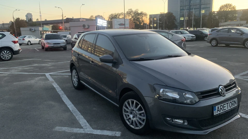 Volkswagen Polo Hatchback 3