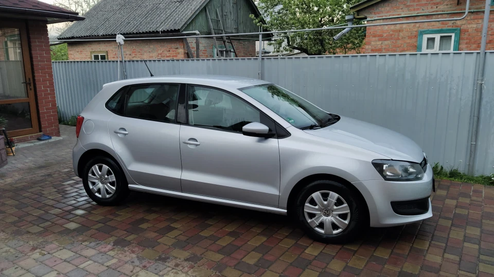 Volkswagen Polo Hatchback 0,5 от v6 2