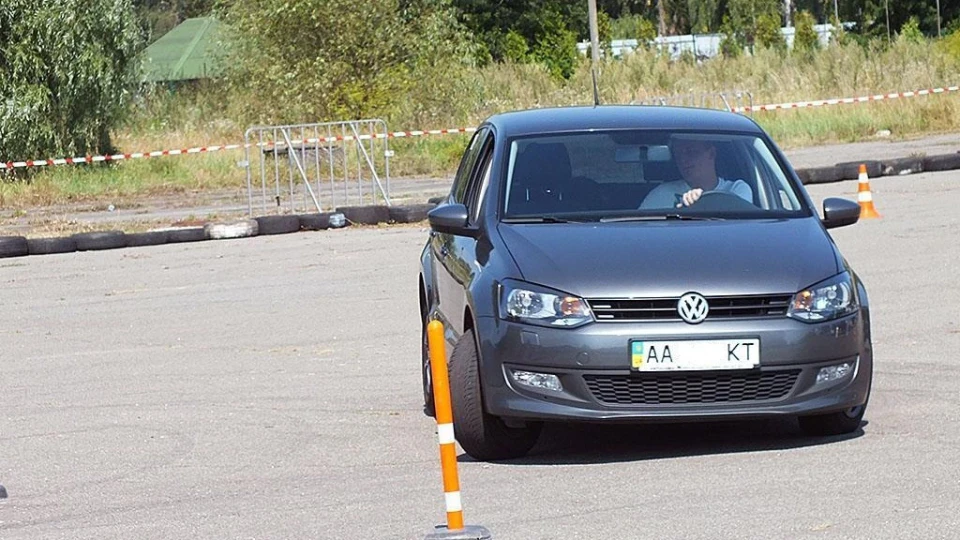 Volkswagen Polo Hatchback 1.2 TDI Stage 2 4