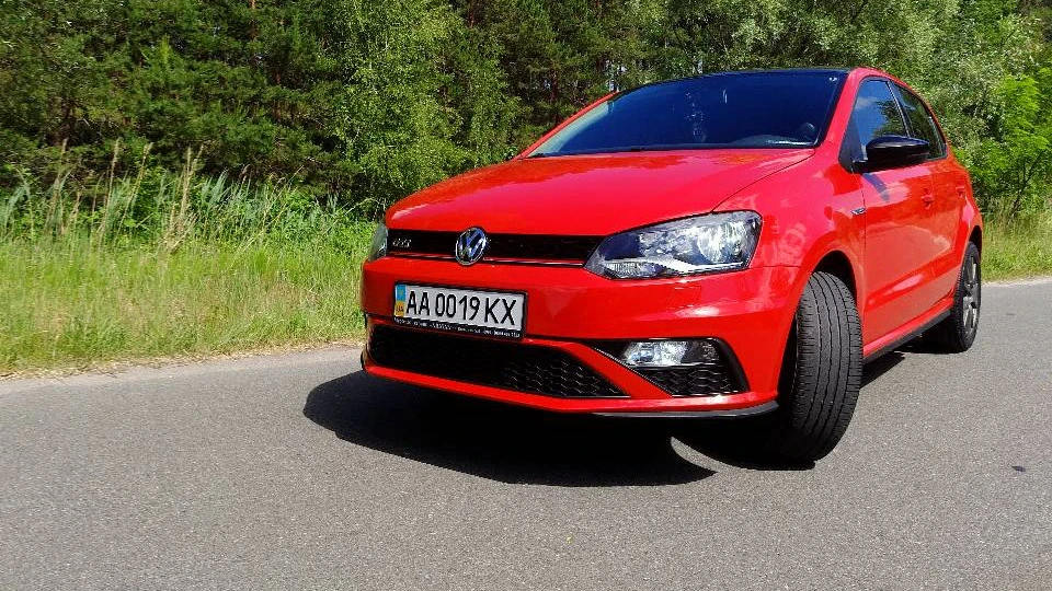 Volkswagen Polo Hatchback 1.2 tsi 2