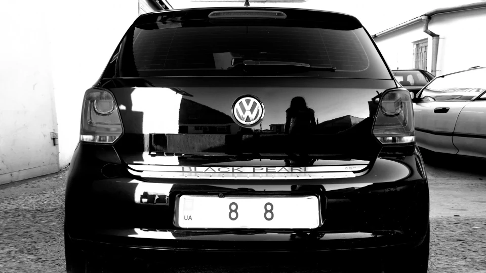 Volkswagen Polo Hatchback 1.4 "Black Pearl" 3