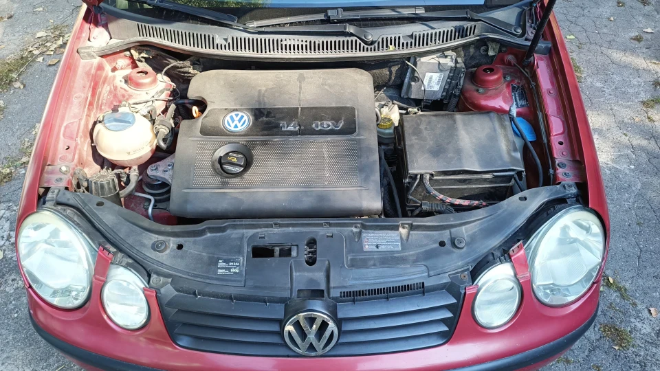 Volkswagen Polo Hatchback AT A2B 4