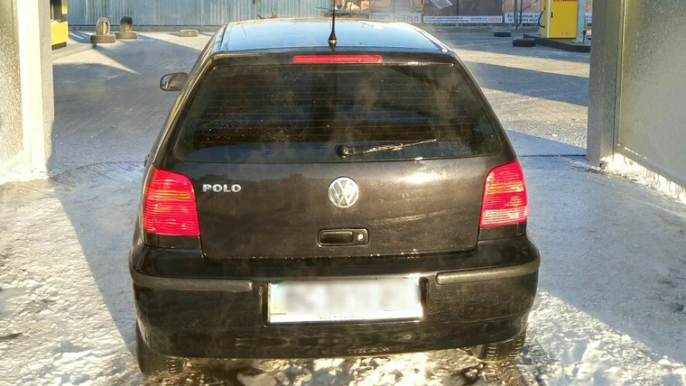 Volkswagen Polo Hatchback Black Pearl 2