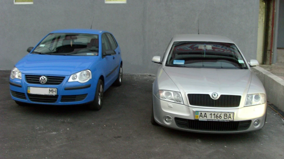 Volkswagen Polo Hatchback BLUEbird 2