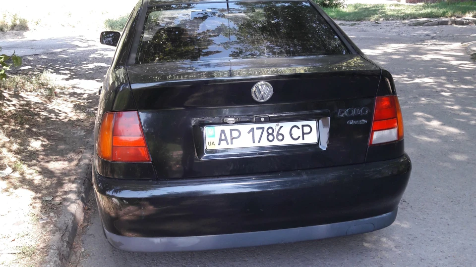 Volkswagen Polo Hatchback Чорний