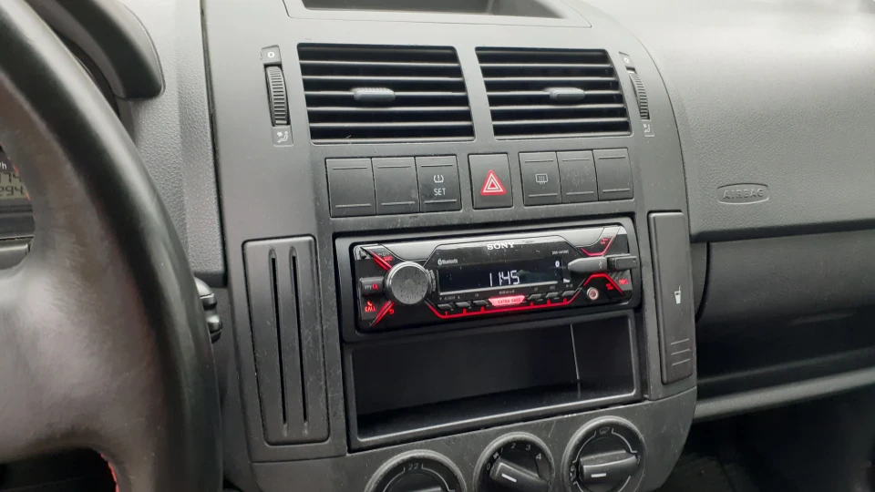 Volkswagen Polo Hatchback GOAL 5