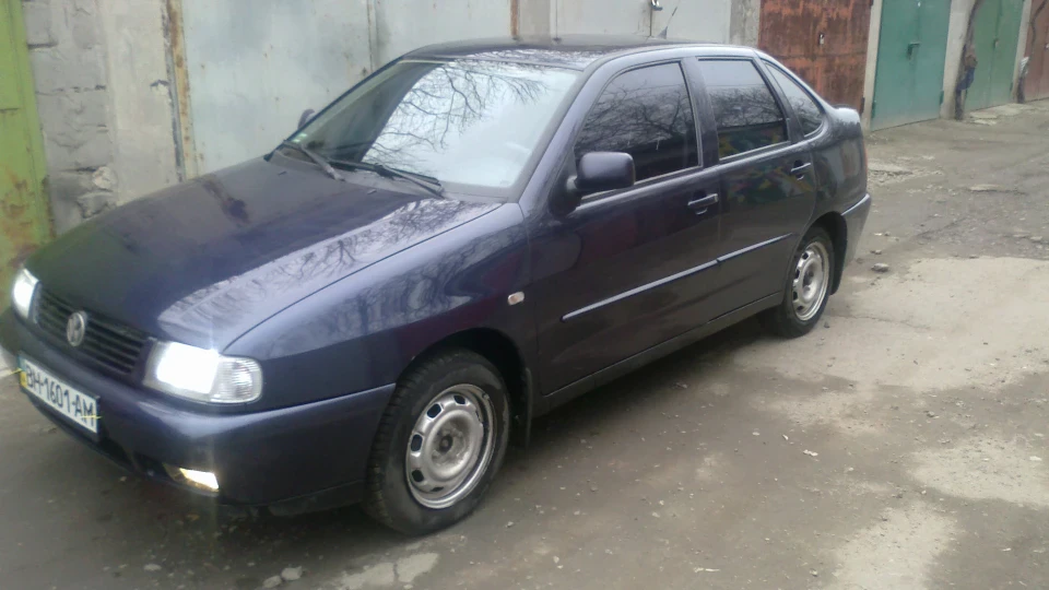 Volkswagen Polo Hatchback Іспанська НІМЕЦЬ