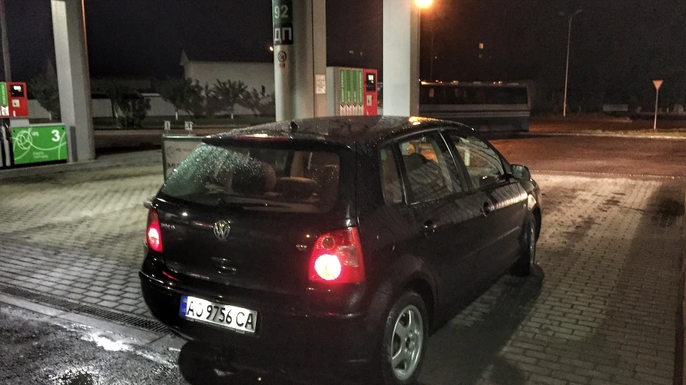 Volkswagen Polo Hatchback KASTA Black 5