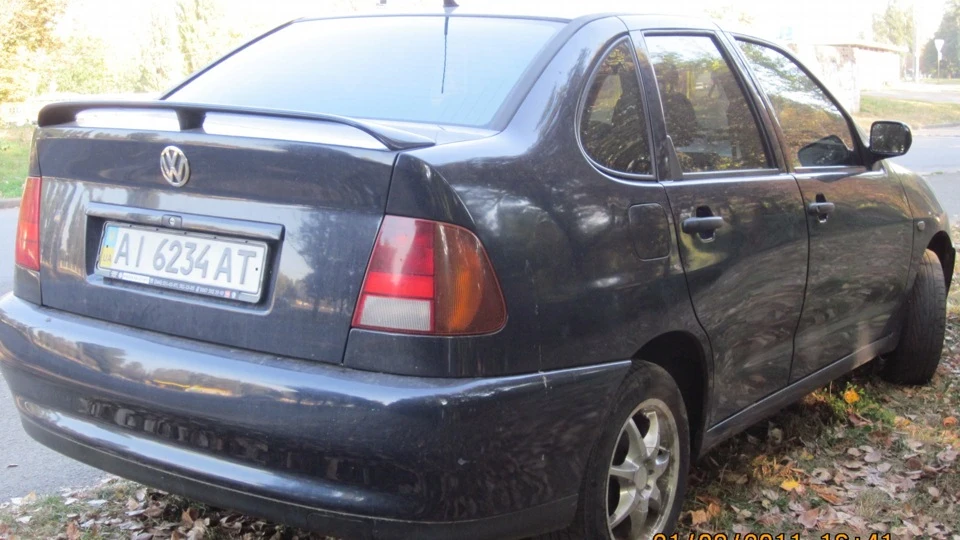 Volkswagen Polo Hatchback Класний 1.6 4