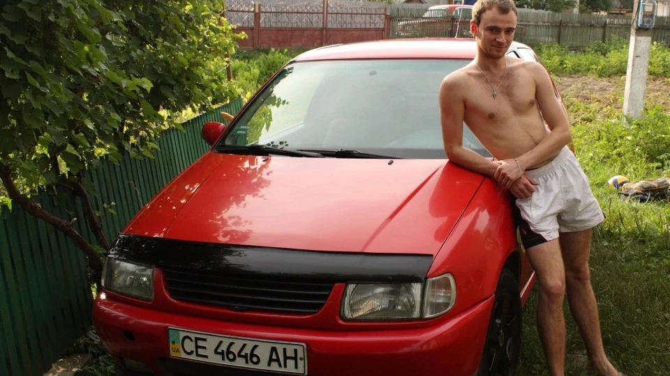 Volkswagen Polo Hatchback Червоний перець Чилі