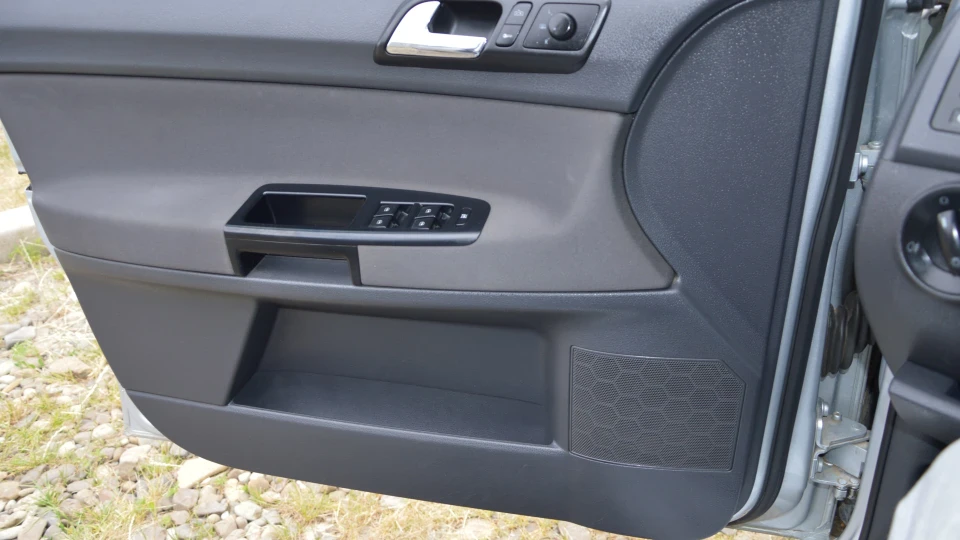 Volkswagen Polo Hatchback люблю свій міні Car 4