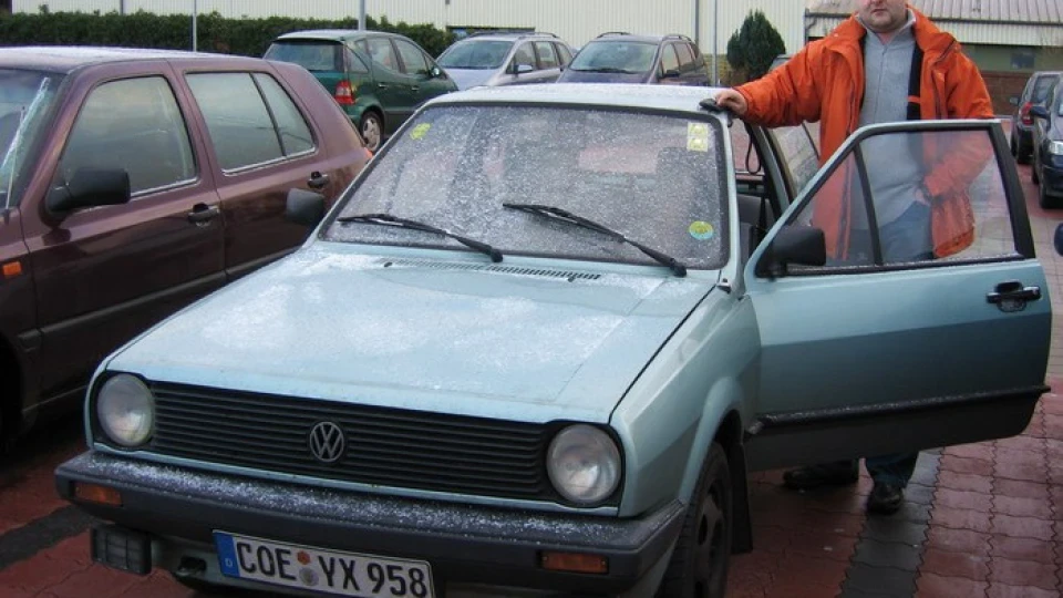 Volkswagen Polo Hatchback Конячка