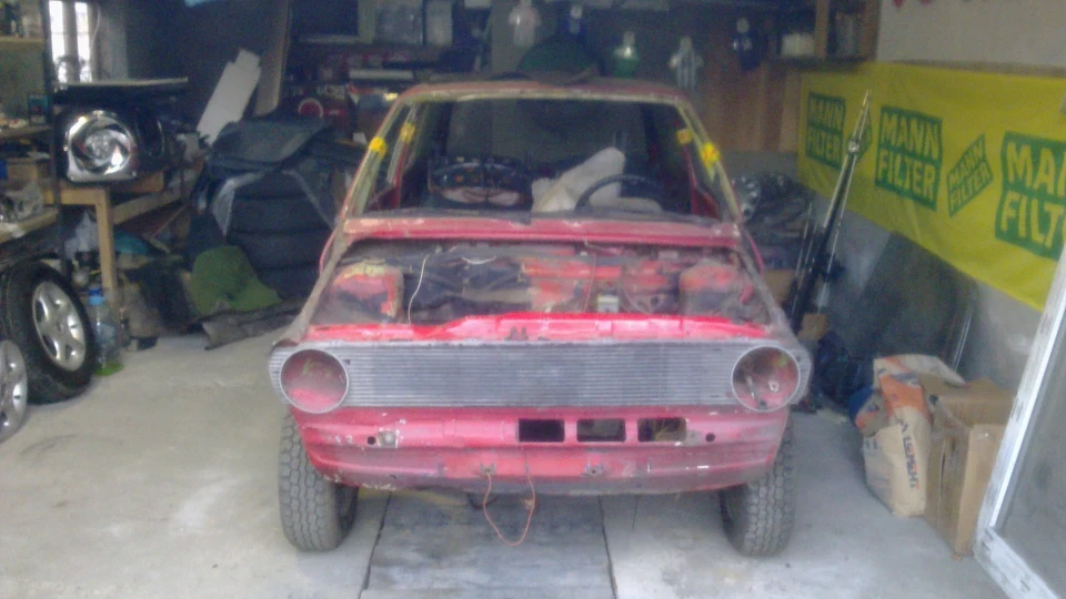Volkswagen Polo Hatchback Мк1, у великій сплячці 3
