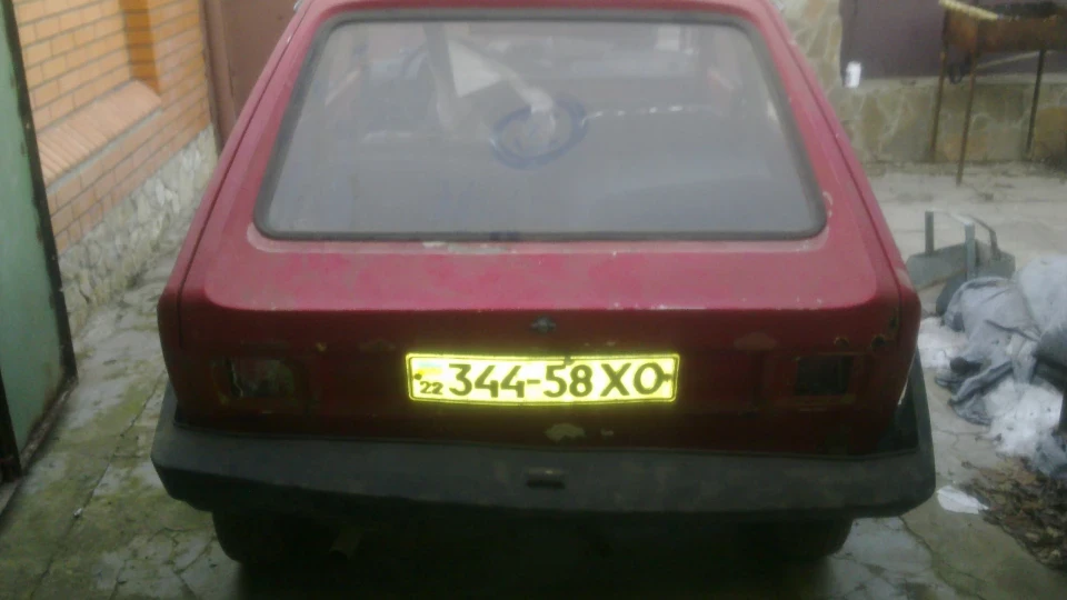 Volkswagen Polo Hatchback Мк1, у великій сплячці 4