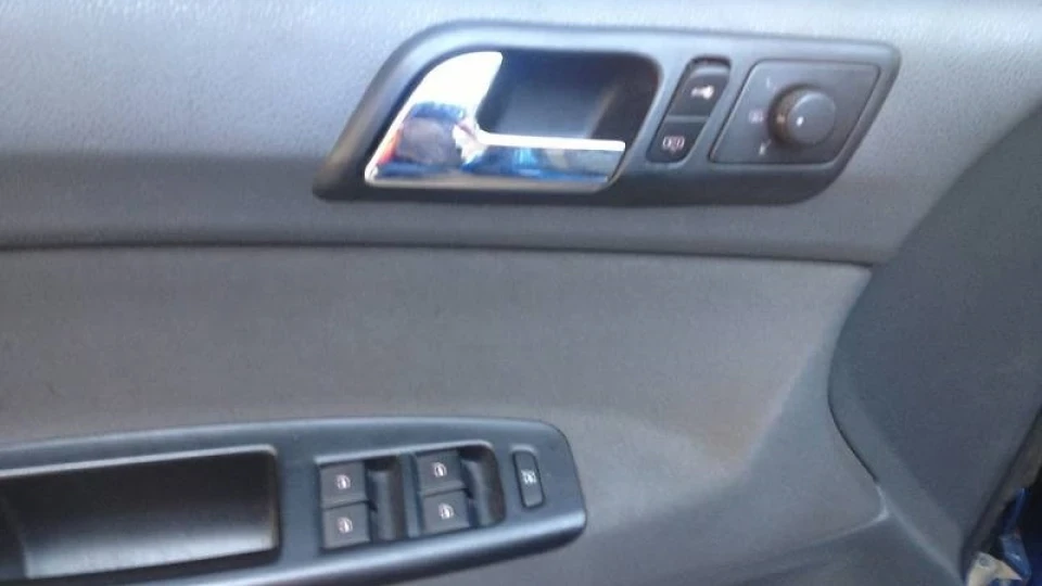 Volkswagen Polo Hatchback Оно 3