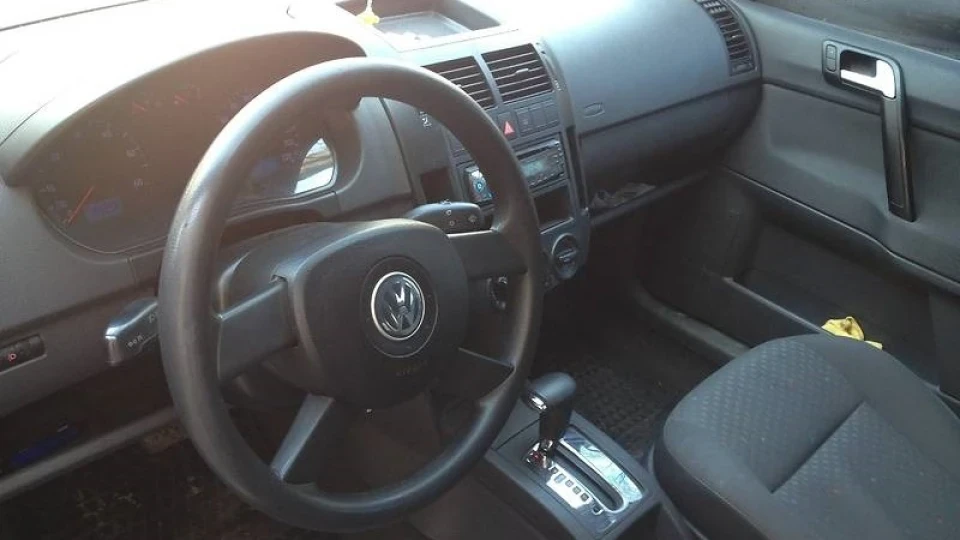 Volkswagen Polo Hatchback Оно 4