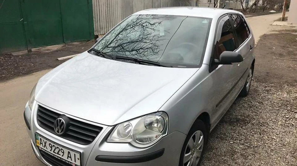 Volkswagen Polo Hatchback Полік 2