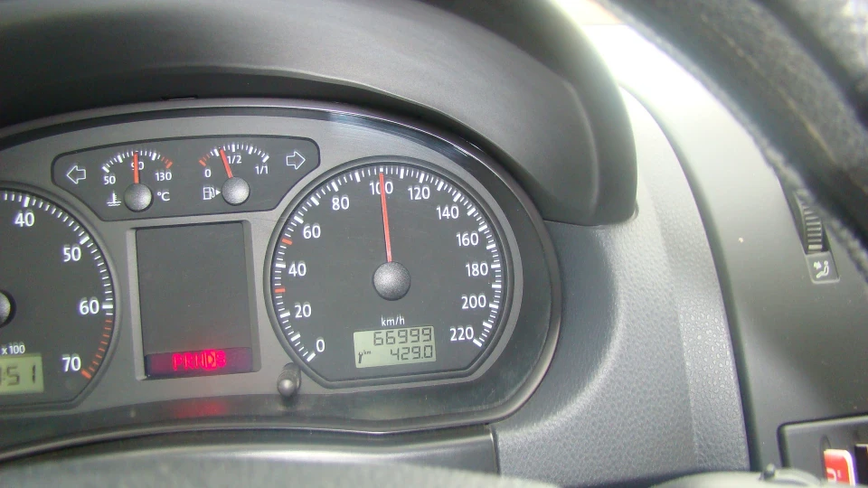 Volkswagen Polo Hatchback ПоліК 2
