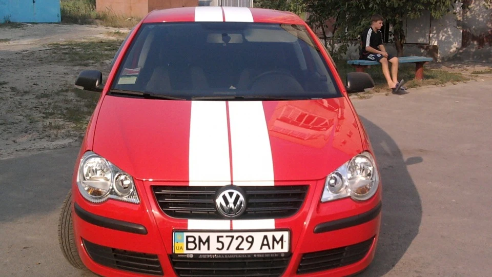 Volkswagen Polo Hatchback ПАПУГАЙЧИК) 2
