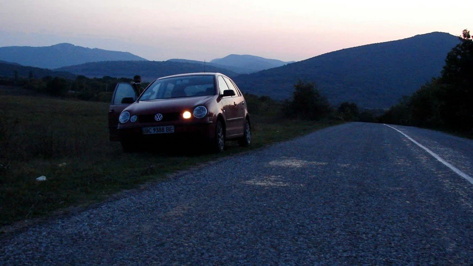 Volkswagen Polo Hatchback RED-Sport :) 4