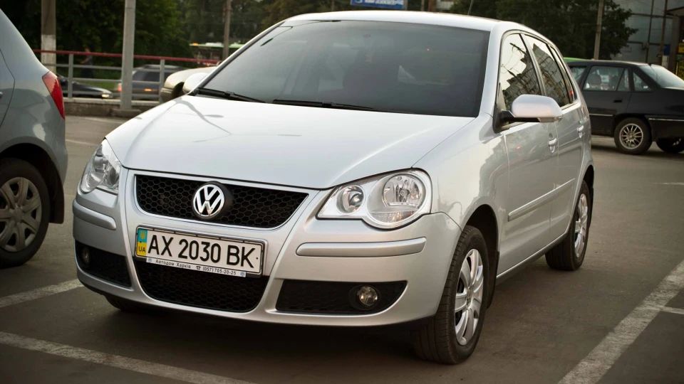 Volkswagen Polo Hatchback Рестайлінг горобушок 2