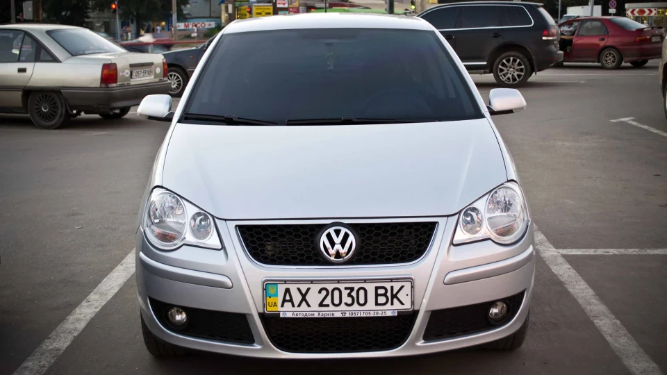 Volkswagen Polo Hatchback Рестайлінг горобушок 5