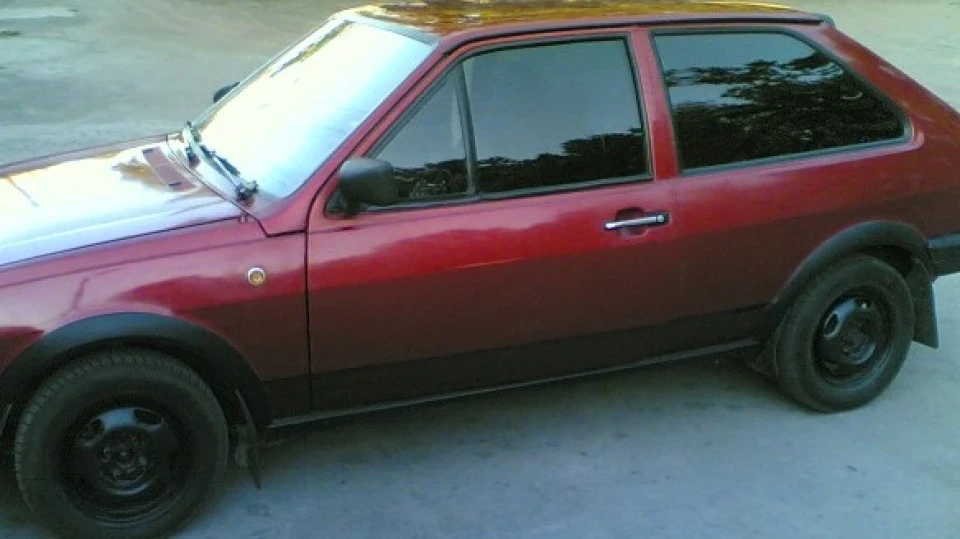Volkswagen Polo Hatchback Шалений р@влик 2