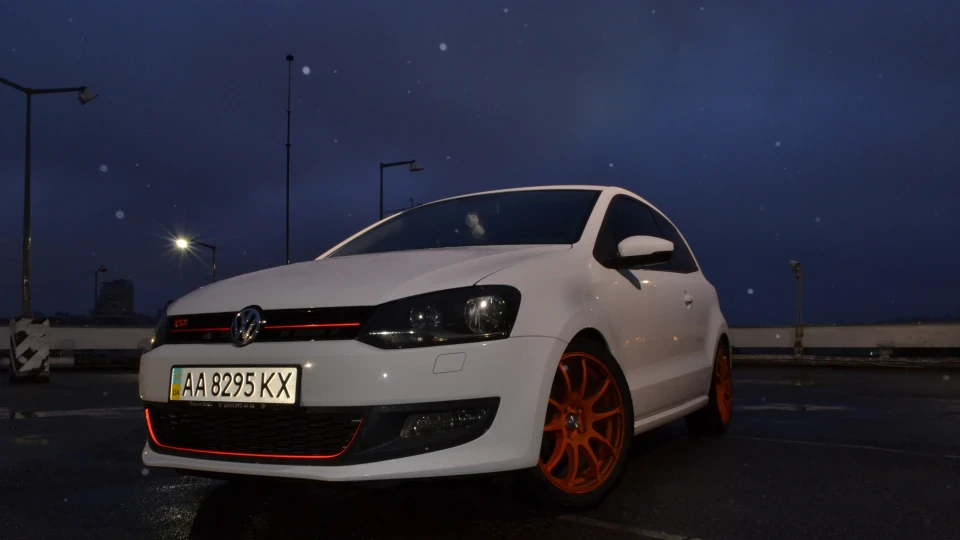 Volkswagen Polo Hatchback Турбо Свердлик 4