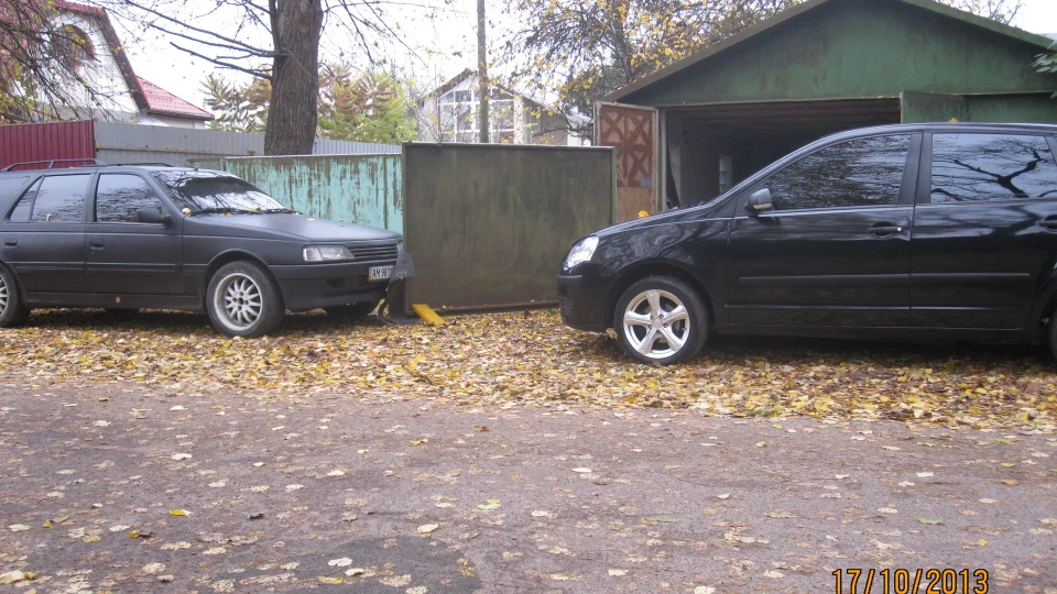 Volkswagen Polo Hatchback VR 2