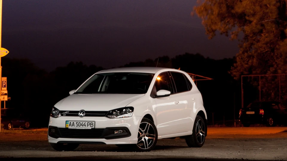 Volkswagen Polo Hatchback WhiteVAGen 3