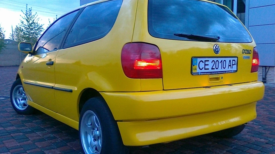 Volkswagen Polo Hatchback Yellow 1.9 d 3