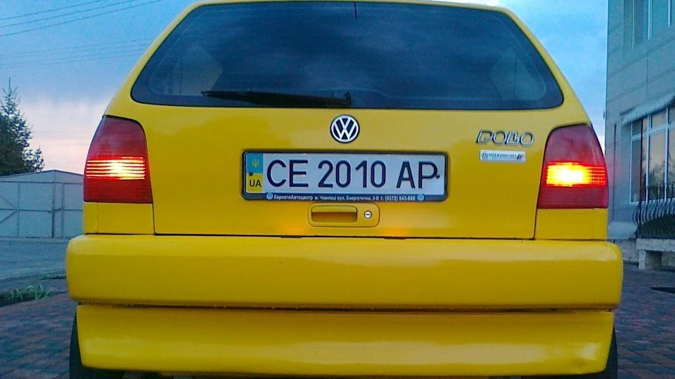 Volkswagen Polo Hatchback Yellow 1.9 d 5