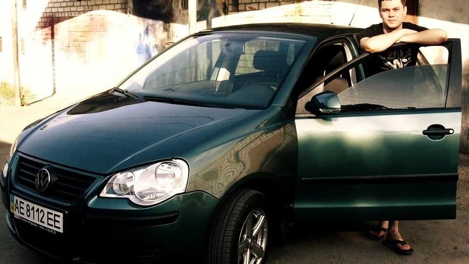 Volkswagen Polo Hatchback Зелененька бестія))) 2