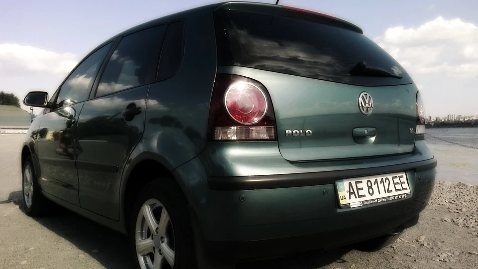 Volkswagen Polo Hatchback Зелененька бестія))) 4
