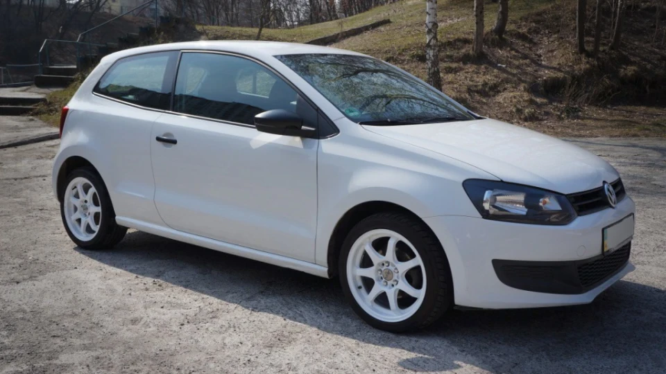Volkswagen Polo Hatchback Жук 5