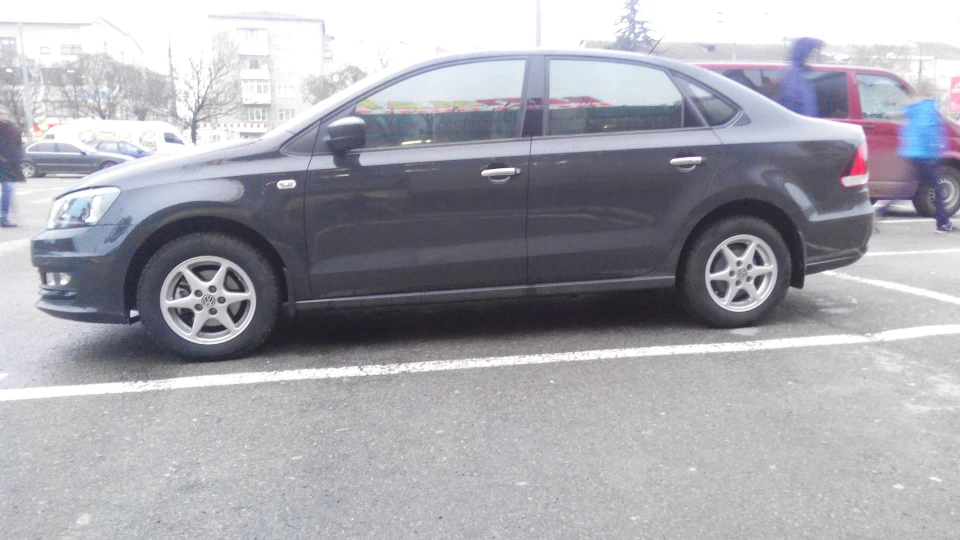 Volkswagen Polo Sedan