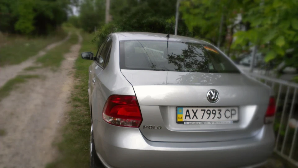 Volkswagen Polo Sedan 2