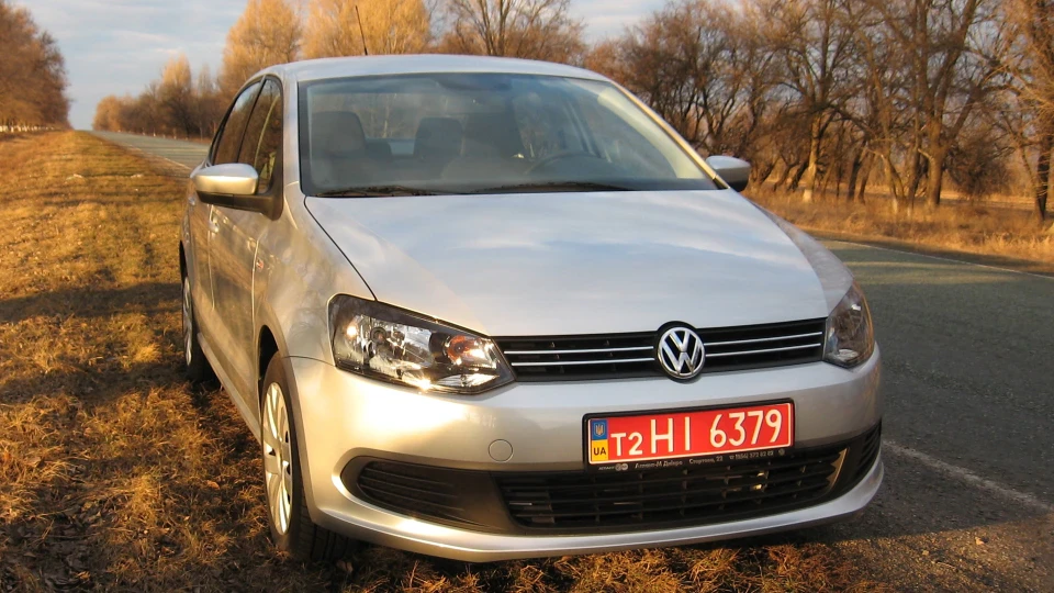 Volkswagen Polo Sedan