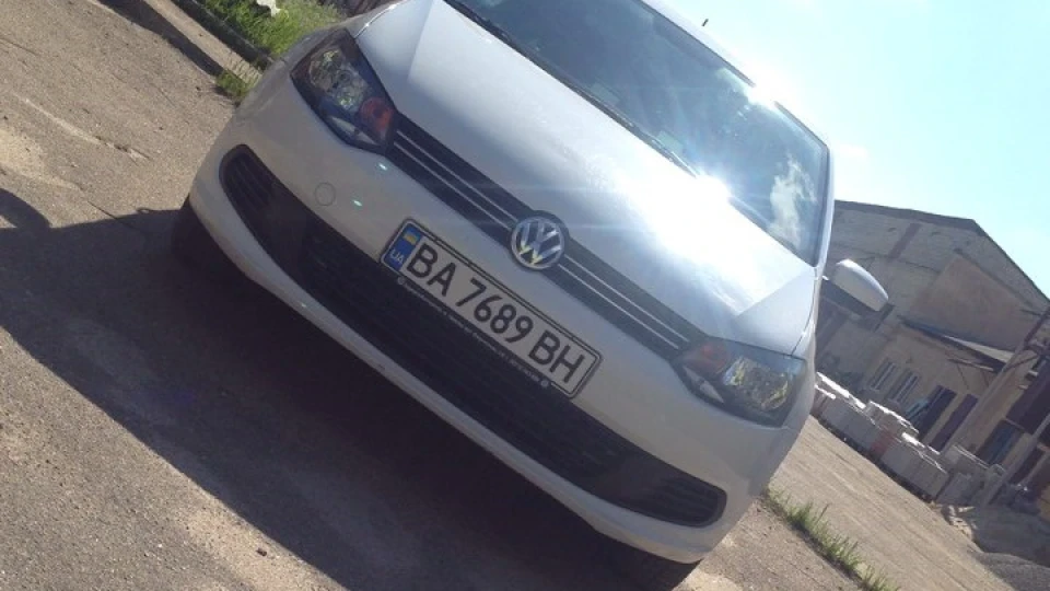 Volkswagen Polo Sedan 5