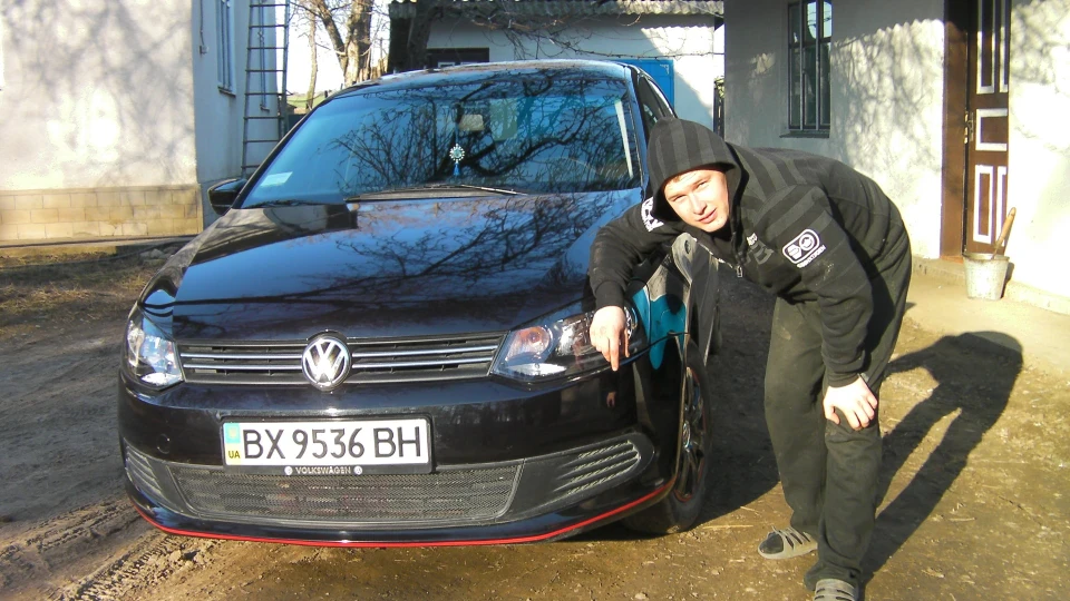 Volkswagen Polo Sedan 2
